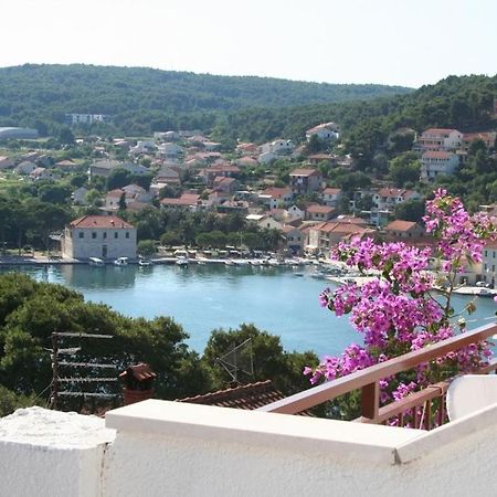 Apartmani Mladina Jelsa  Exterior photo